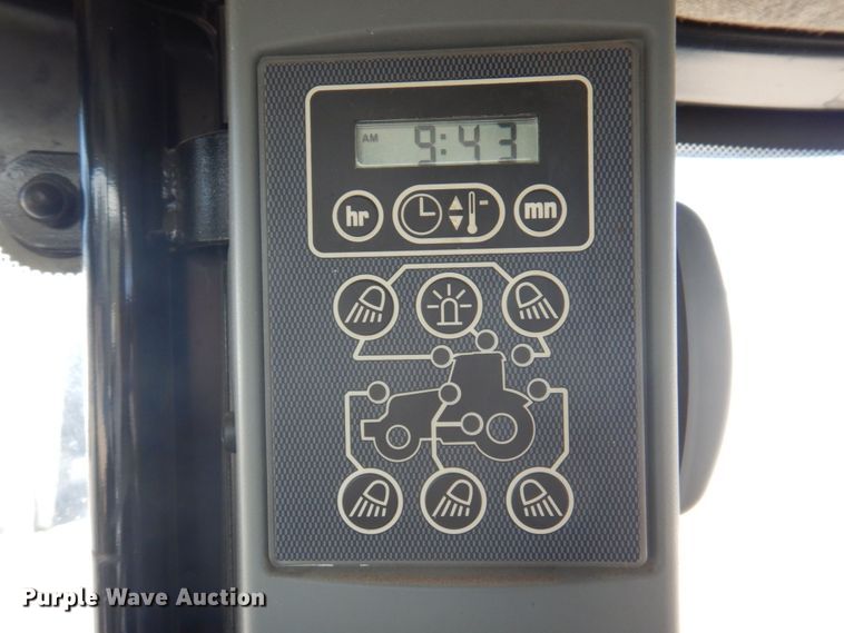 image for item DP0368 2008 Challenger MT635B  MFWD tractor