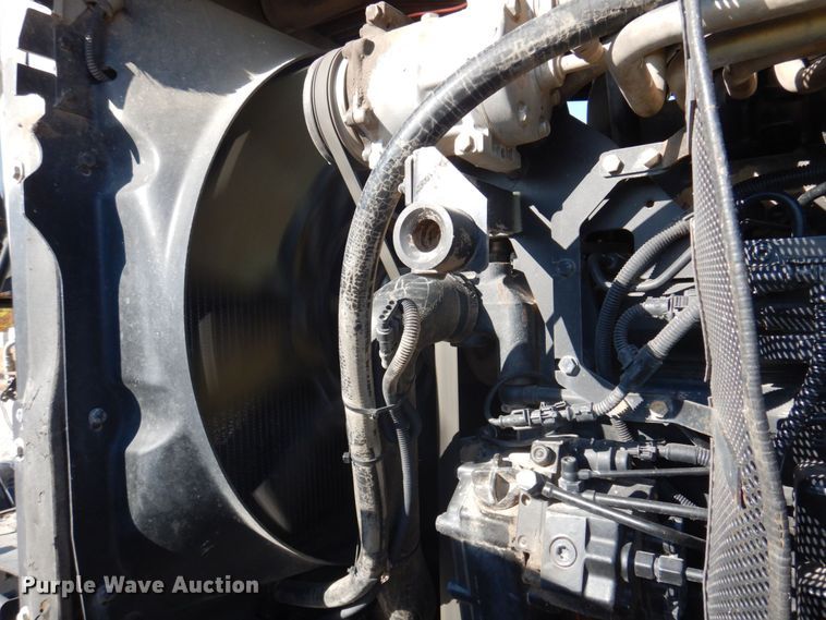 image for item DP0368 2008 Challenger MT635B  MFWD tractor