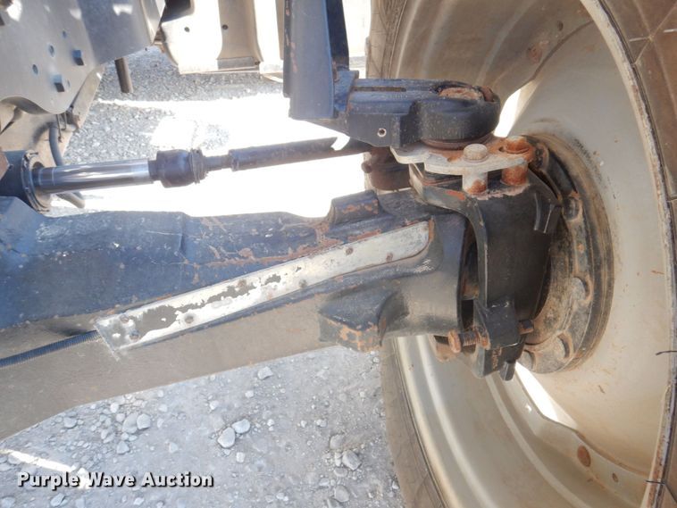 image for item DP0368 2008 Challenger MT635B  MFWD tractor