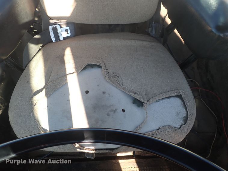 image for item DQ2966 1989 John Deere 4955  MFWD tractor