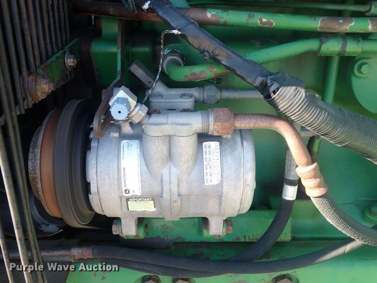 image for item DQ2966 1989 John Deere 4955  MFWD tractor