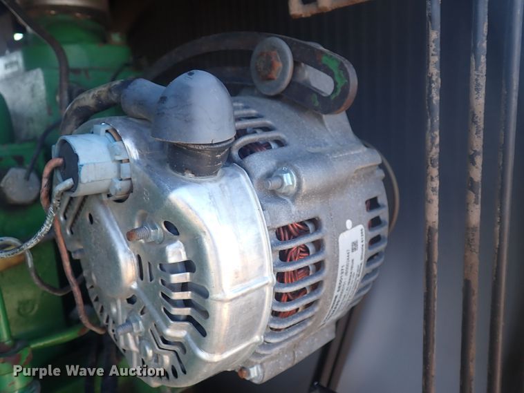 image for item DQ2966 1989 John Deere 4955  MFWD tractor