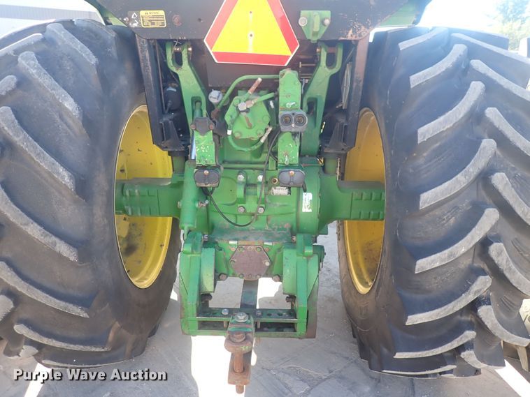 image for item DQ2966 1989 John Deere 4955  MFWD tractor