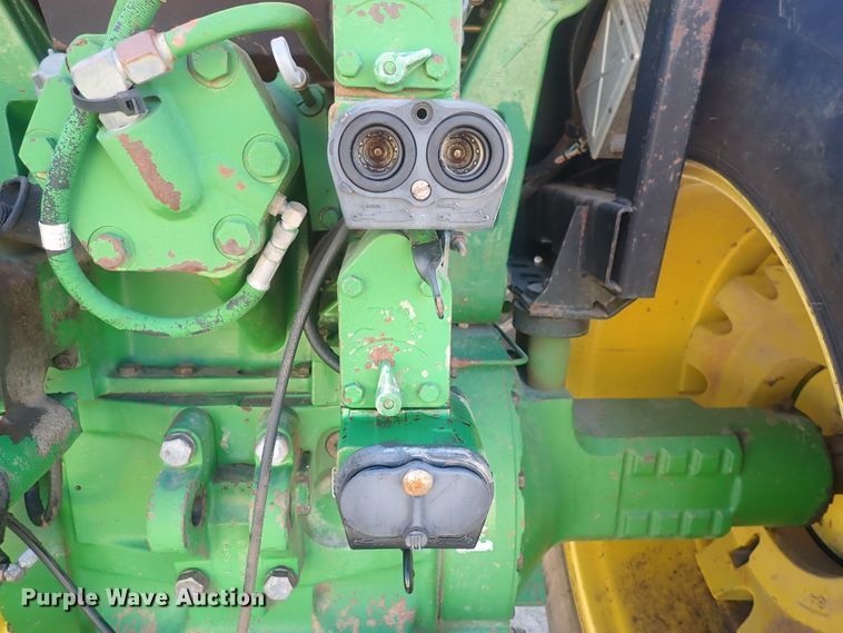 image for item DQ2966 1989 John Deere 4955  MFWD tractor