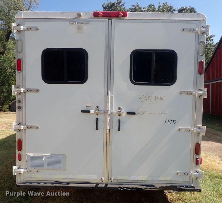 image for item DQ2989 2003 Keifer S-E173  livestock trailer