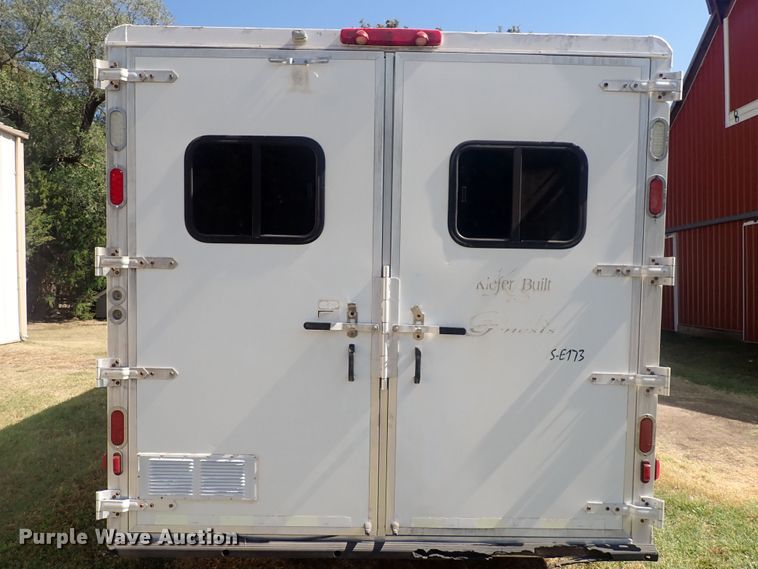 image for item DQ2989 2003 Keifer S-E173  livestock trailer