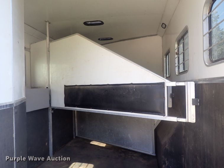 image for item DQ2989 2003 Keifer S-E173  livestock trailer