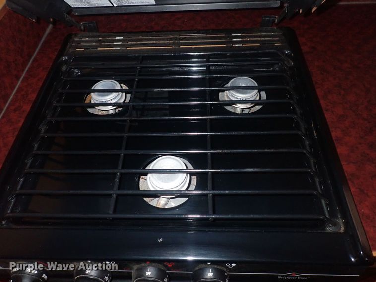 image for item DQ2989 2003 Keifer S-E173  livestock trailer