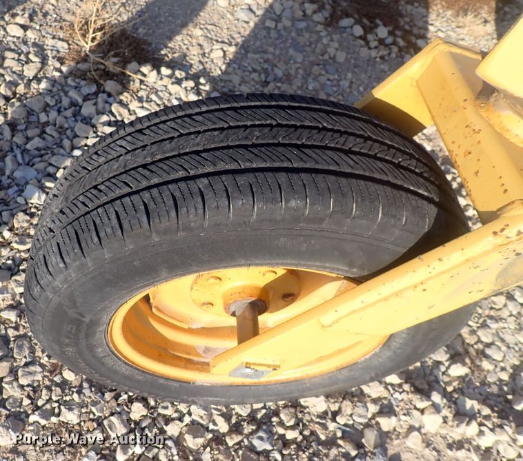 image for item DQ2992 Vermeer WRX18  hay rake