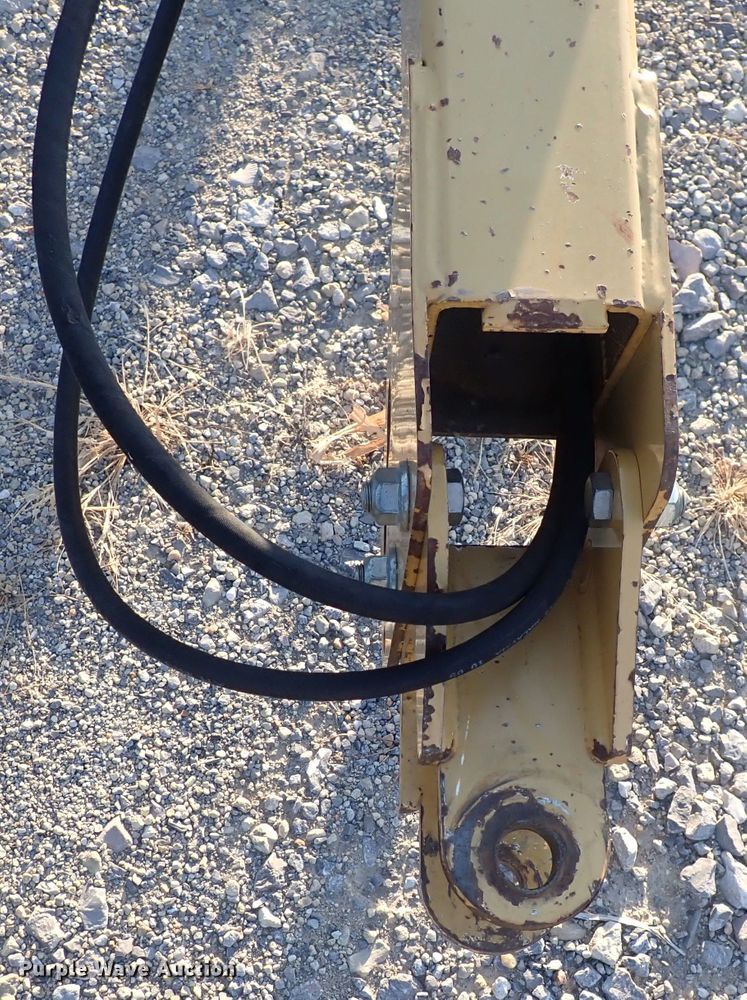 image for item DQ2995 Vermeer VR1224  hay rake