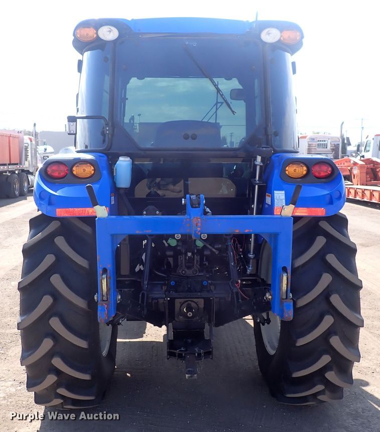 image for item DQ2998 2015 New Holland T4.75  MFWD tractor