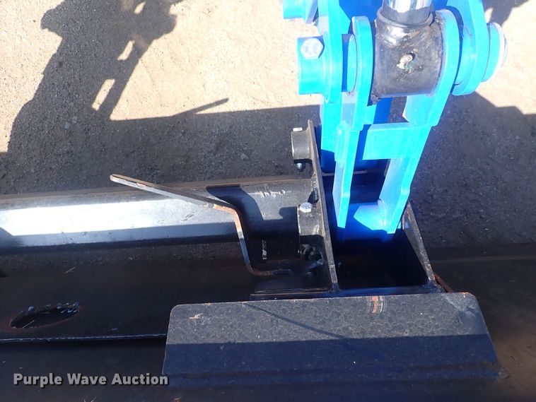 image for item DQ2998 2015 New Holland T4.75  MFWD tractor