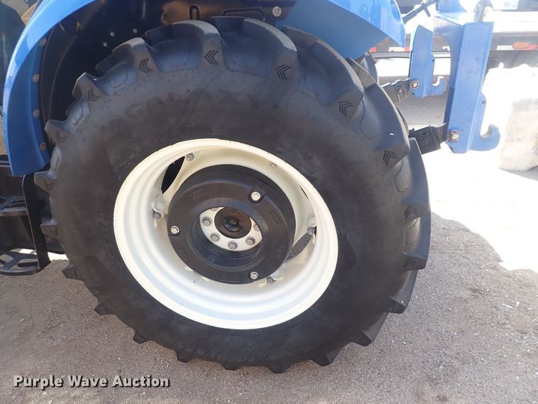 image for item DQ2998 2015 New Holland T4.75  MFWD tractor