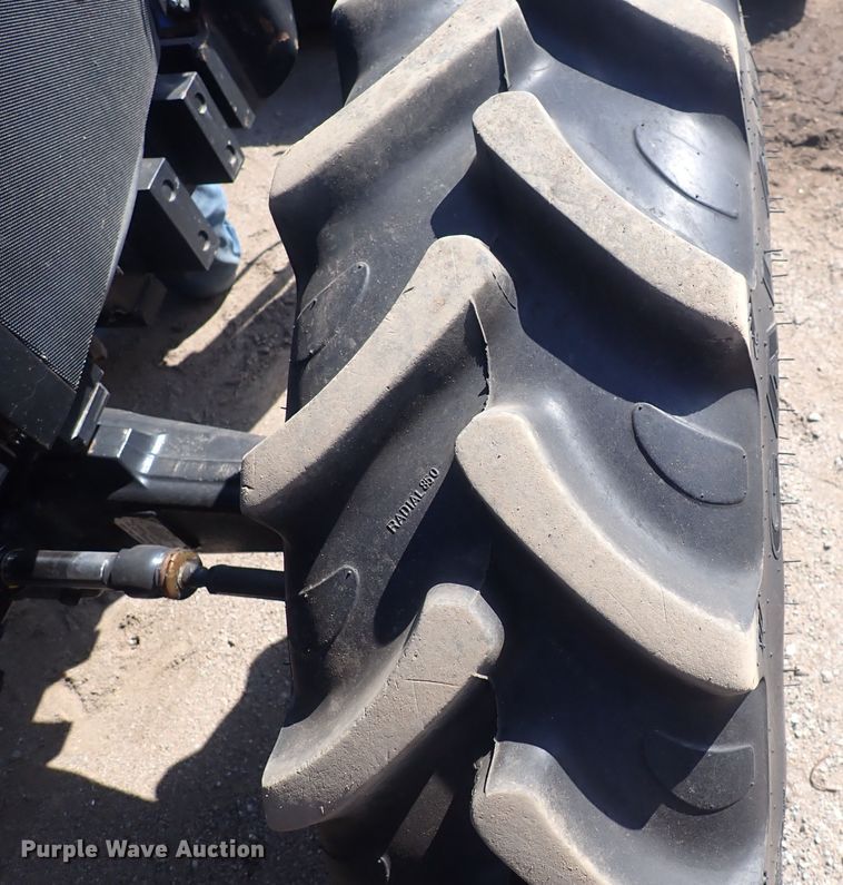 image for item DQ2998 2015 New Holland T4.75  MFWD tractor