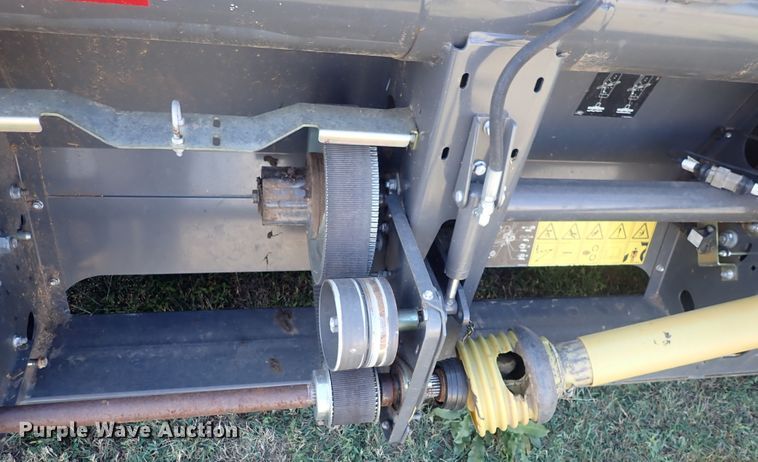 image for item DQ3003 2016 Gleaner Dynaflex 9255  flex draper head