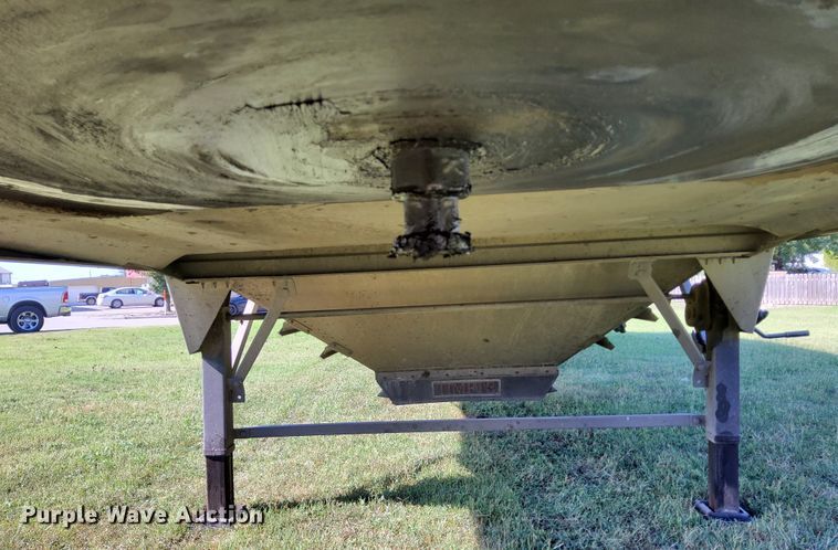 image for item DR0948 2015 Timpte  grain trailer