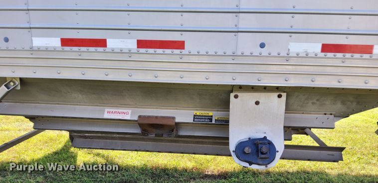image for item DR0948 2015 Timpte  grain trailer
