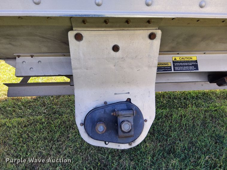 image for item DR0948 2015 Timpte  grain trailer