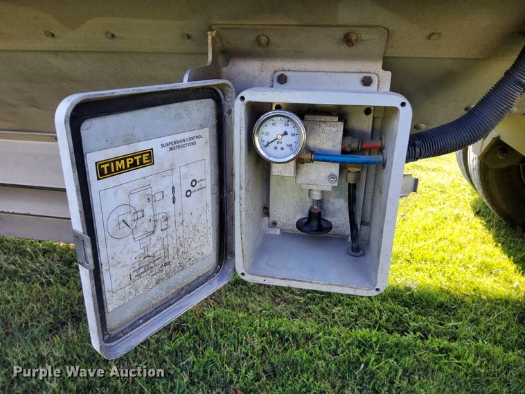 image for item DR0948 2015 Timpte  grain trailer