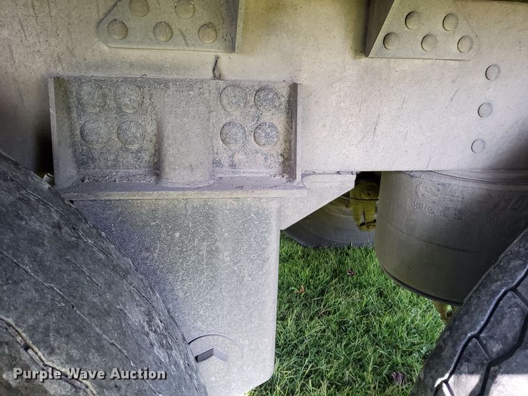 image for item DR0948 2015 Timpte  grain trailer