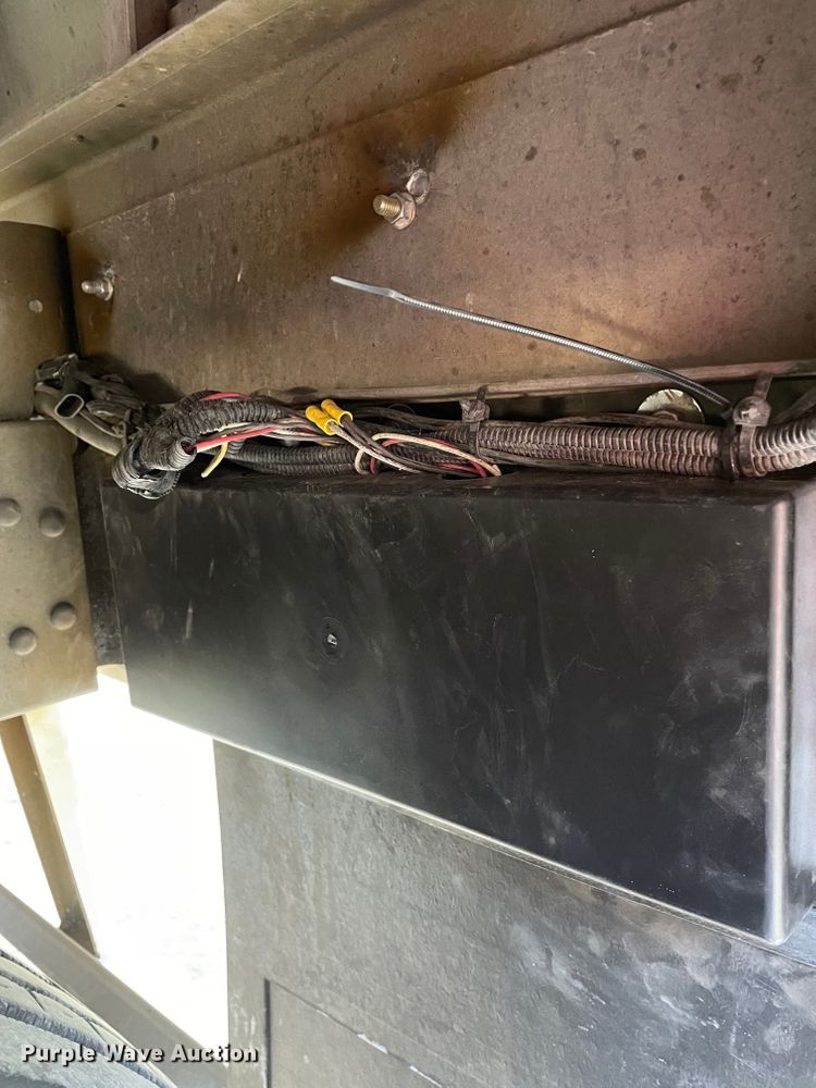 image for item DR0948 2015 Timpte  grain trailer