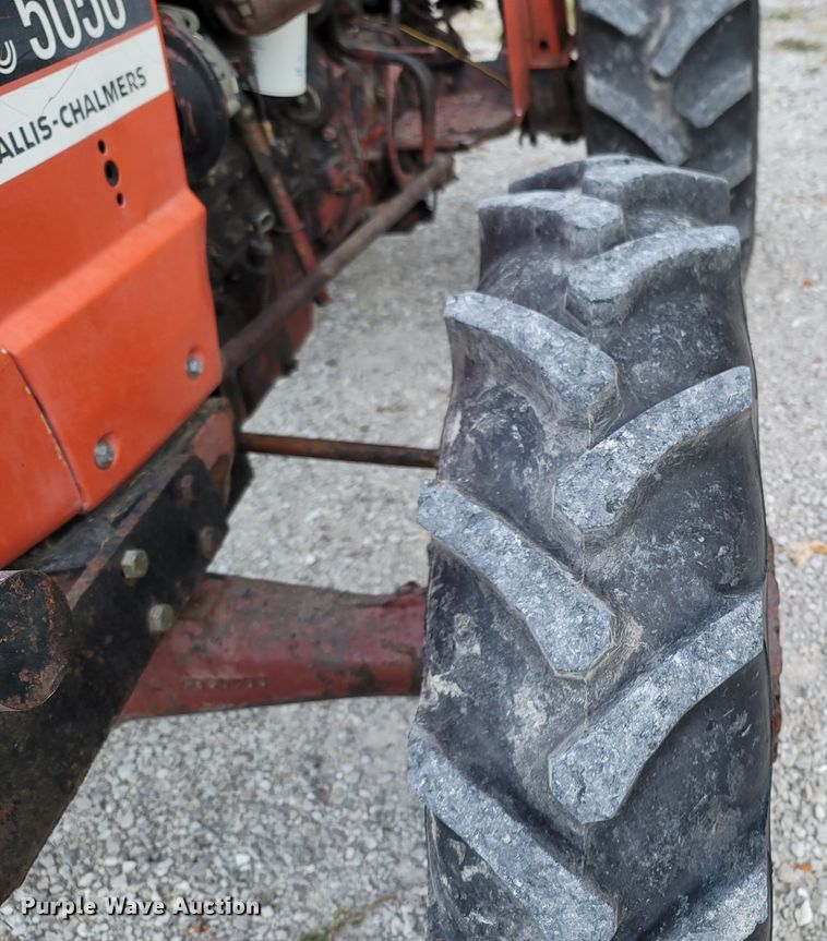 image for item DR3335 Allis-Chalmers 5050  MFWD tractor