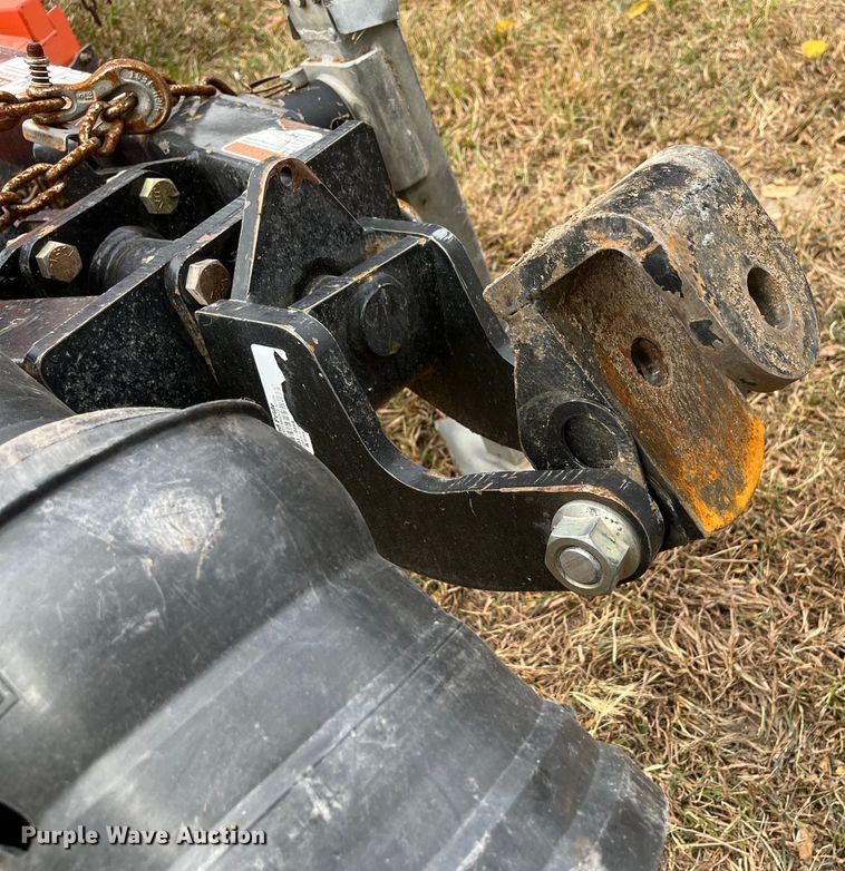 image for item DR7261 Land Pride RCM5615  batwing rotary mower