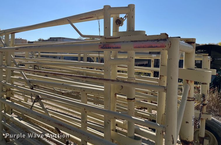 image for item DR7262 Wilson  wheel corral