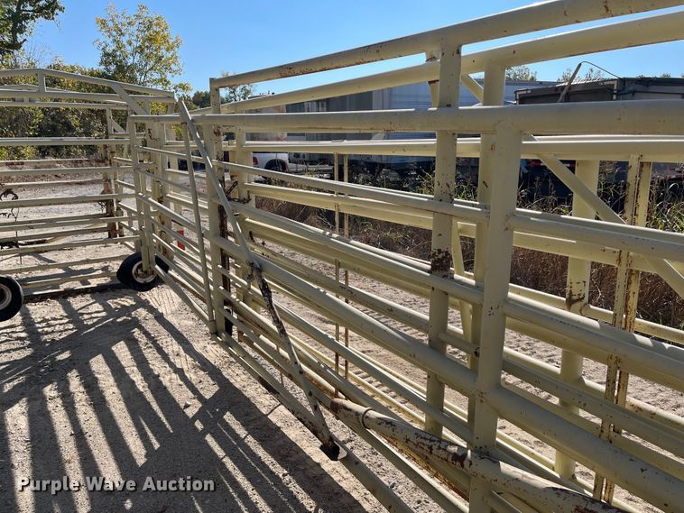 image for item DR7262 Wilson  wheel corral