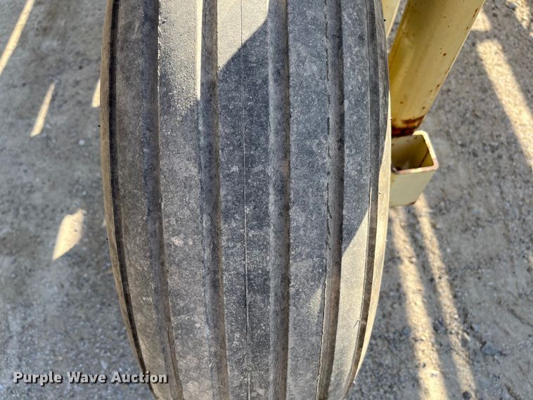 image for item DR7262 Wilson  wheel corral