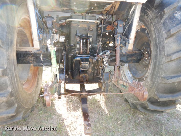 image for item DS1438 White 2-105 Field Boss  tractor