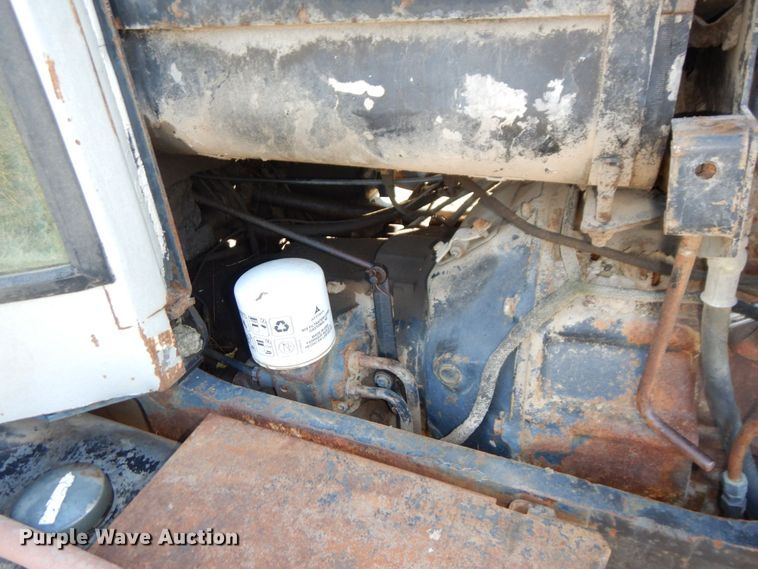 image for item DS1438 White 2-105 Field Boss  tractor