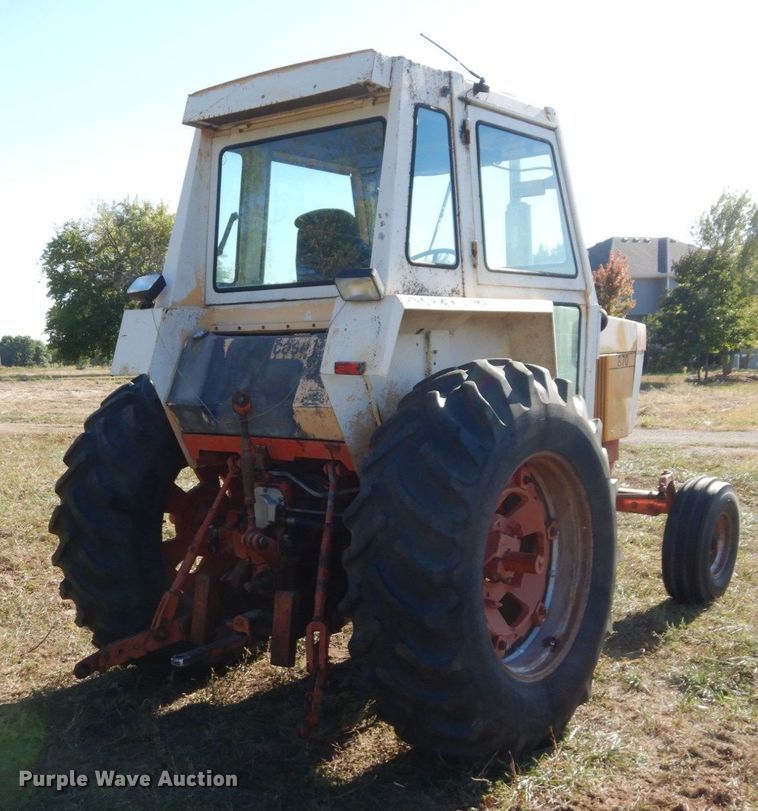 image for item DS1439 1973 Case 870  tractor