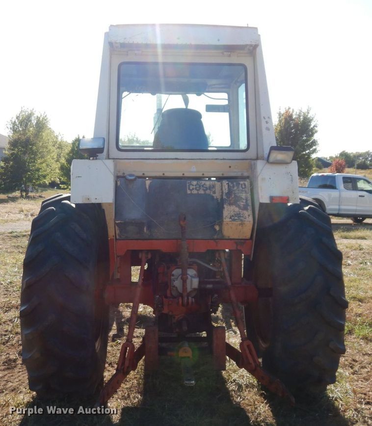 image for item DS1439 1973 Case 870  tractor