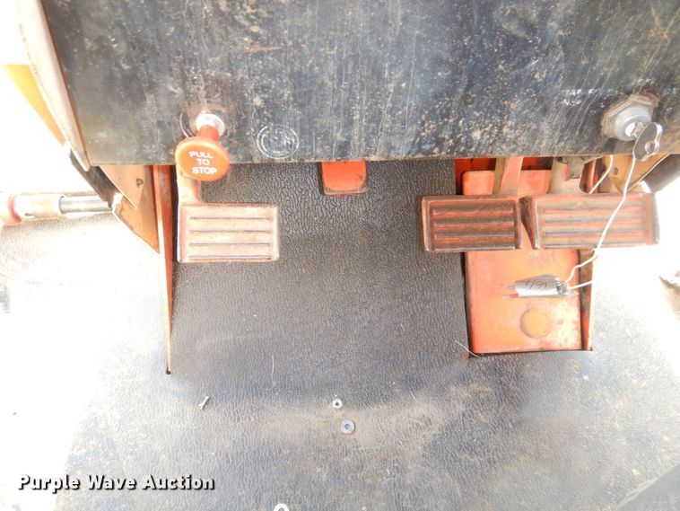 image for item DS1439 1973 Case 870  tractor