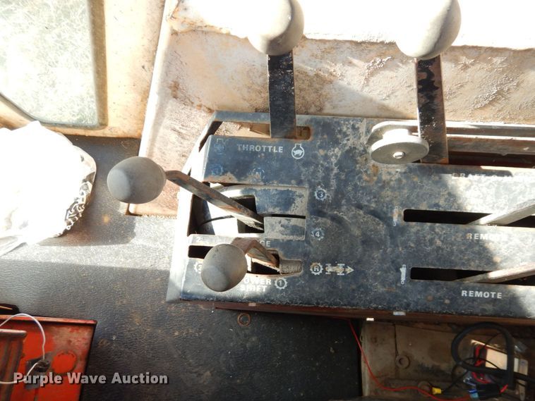 image for item DS1439 1973 Case 870  tractor