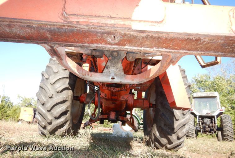image for item DS1439 1973 Case 870  tractor