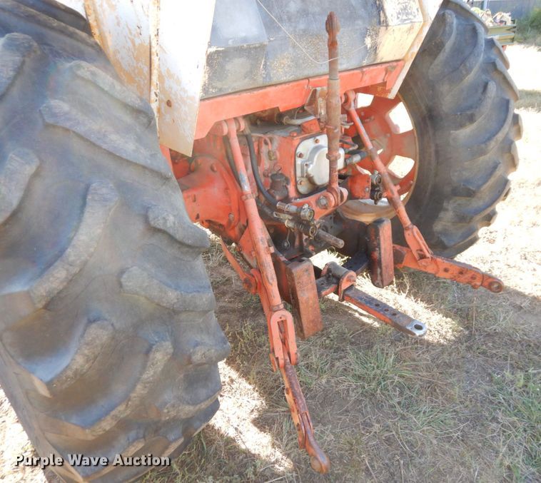 image for item DS1439 1973 Case 870  tractor