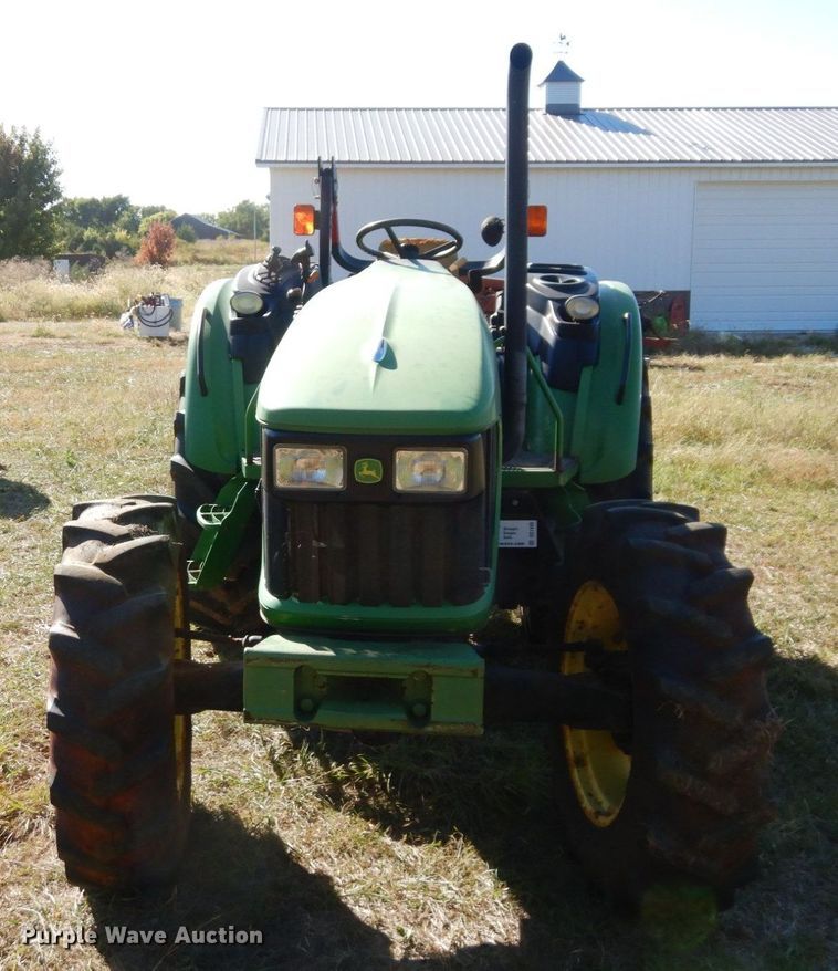 image for item DS1440 2006 John Deere 5425  MFWD tractor