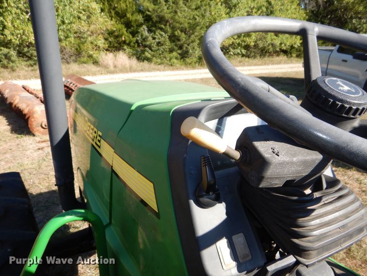 image for item DS1440 2006 John Deere 5425  MFWD tractor