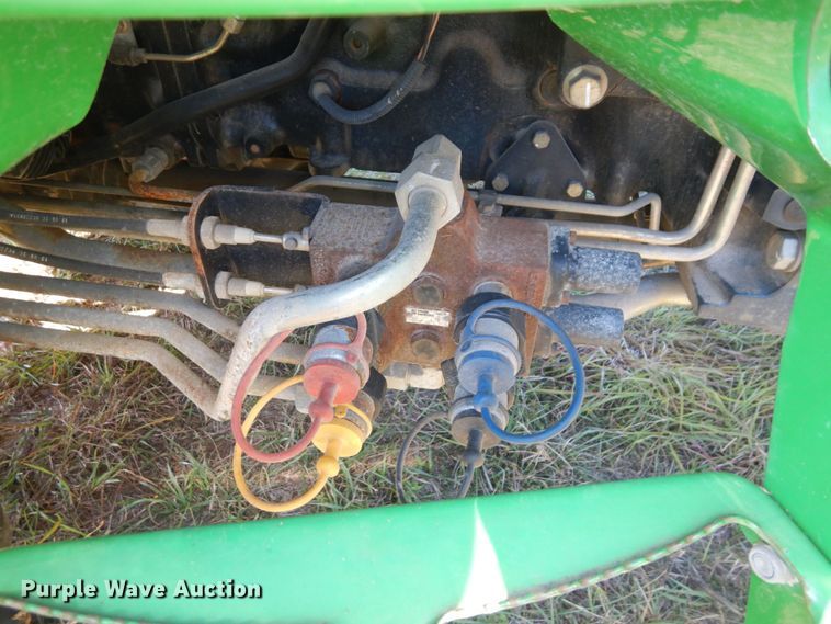 image for item DS1440 2006 John Deere 5425  MFWD tractor