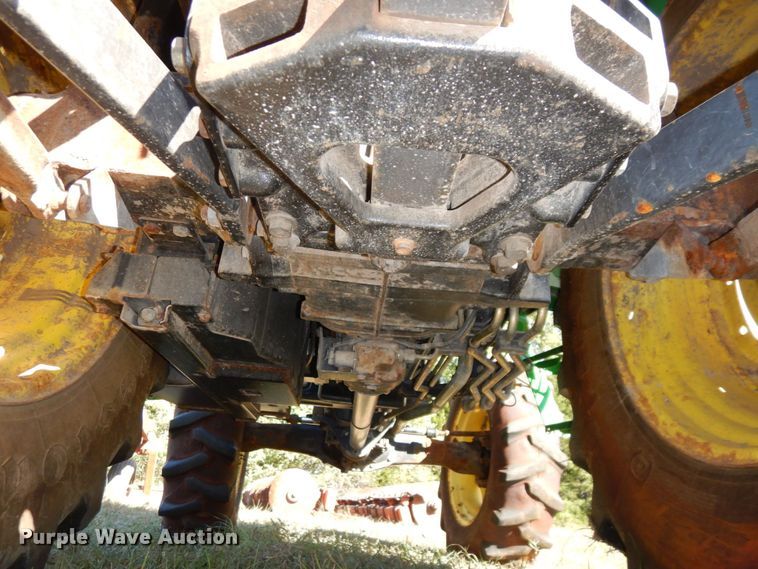 image for item DS1440 2006 John Deere 5425  MFWD tractor