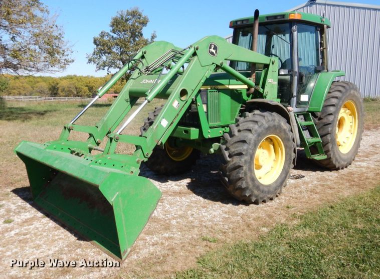 image for item DS1448 2001 John Deere 7210  MFWD tractor