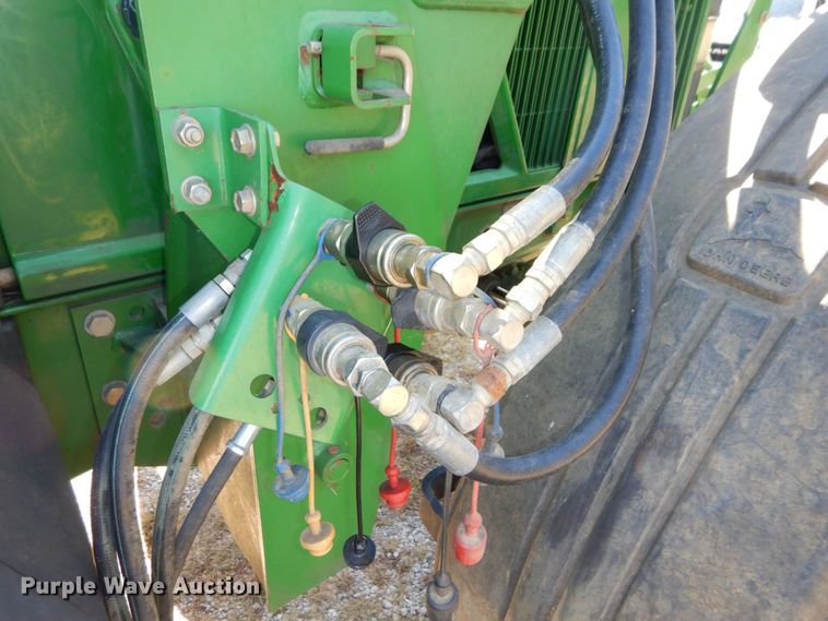 image for item DS1448 2001 John Deere 7210  MFWD tractor