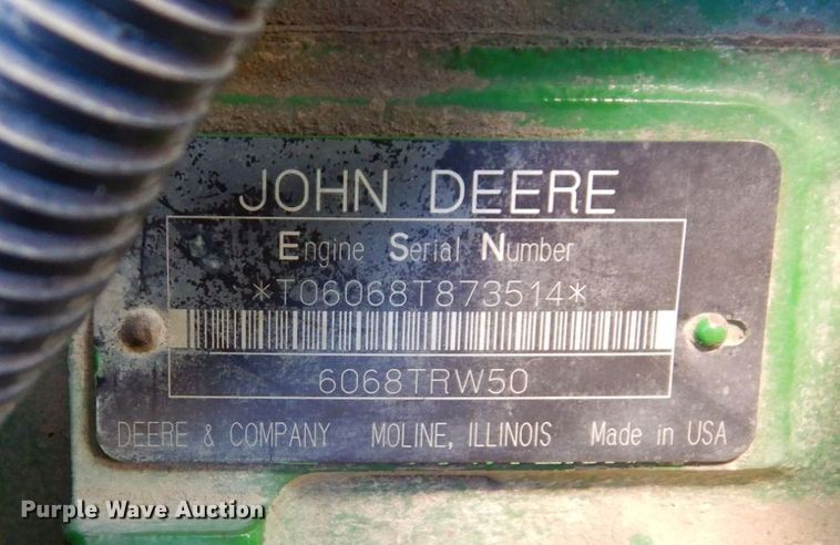 image for item DS1448 2001 John Deere 7210  MFWD tractor