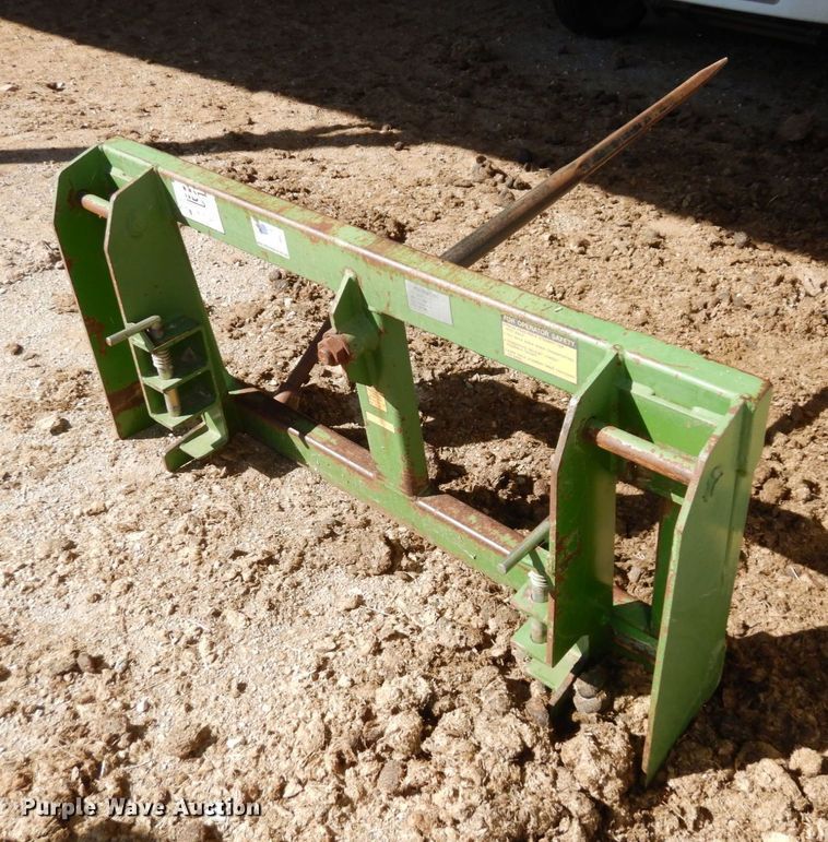 image for item DS1448 2001 John Deere 7210  MFWD tractor