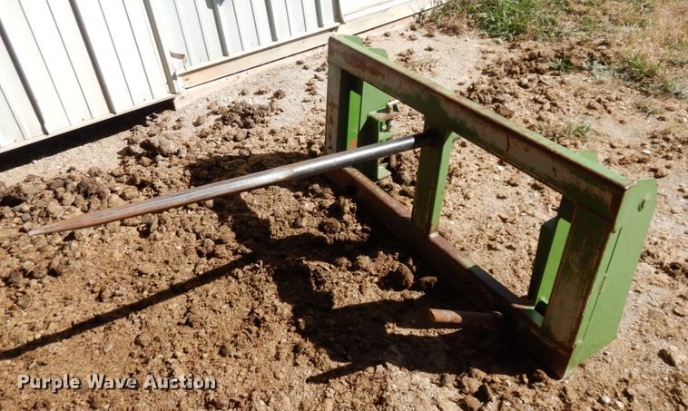 image for item DS1448 2001 John Deere 7210  MFWD tractor