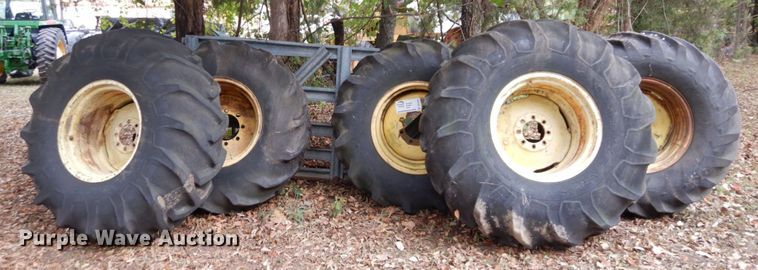 image for item DS1451 (5) tires and wheels