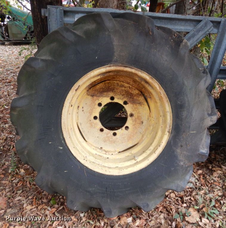 image for item DS1451 (5) tires and wheels