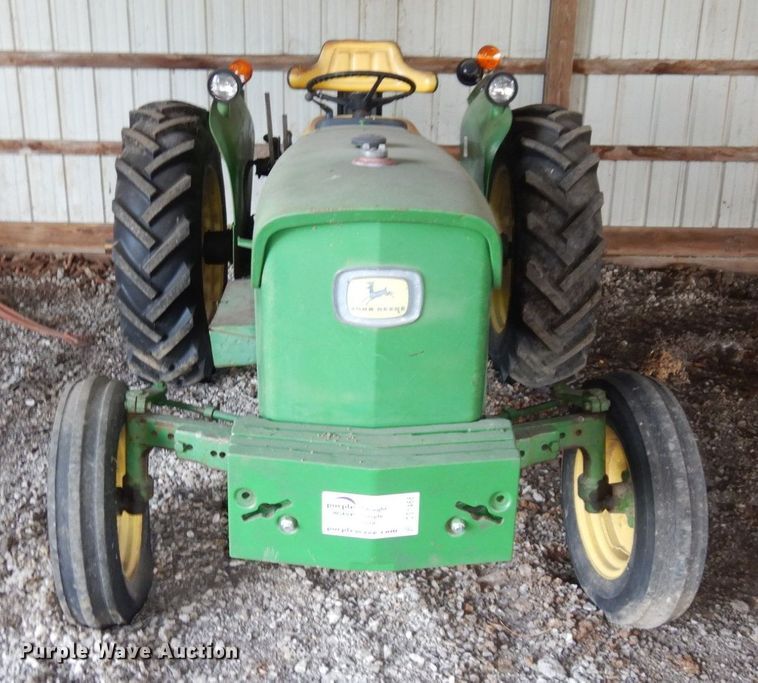 image for item DS1468 1966 John Deere 1020  tractor